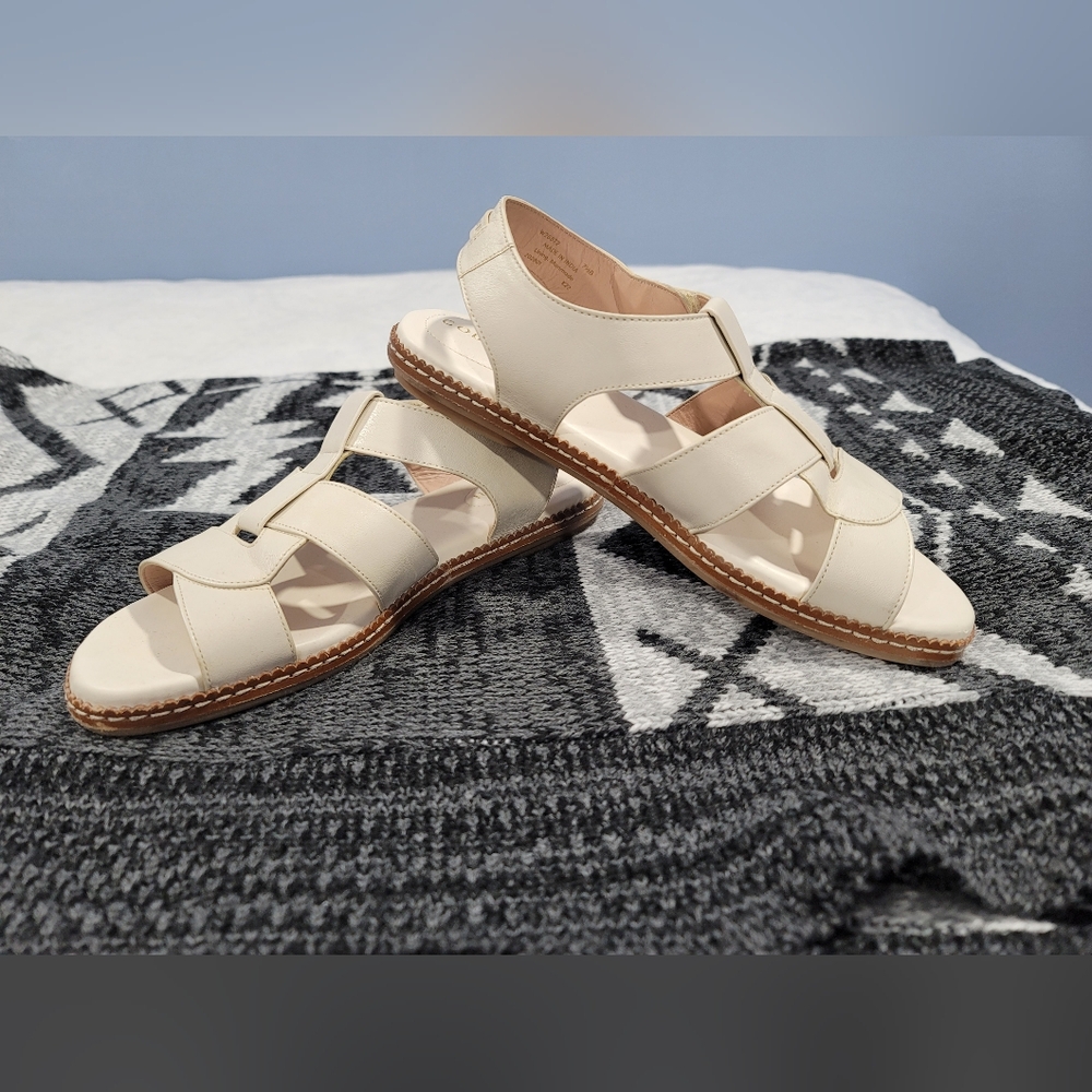 Cole Haan Cloudfeel Fisherman Egret Jericho Leather Open Toe Flats Sandals 7.5